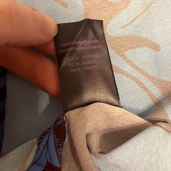 Hale Bob short sleeve Hawaiian print beaded shirt - Picture 3 of 7